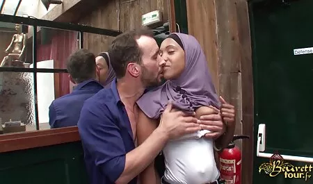 Nikko Jordan jebe filme poro gratuit muškarca kojeg je upravo upoznala