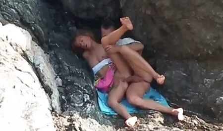 Gruba pseća seksi kurva femei care se masturba