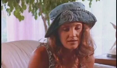 Sitne filme porno grati sise plavuša ima ogromnu seksualnu apatičnost