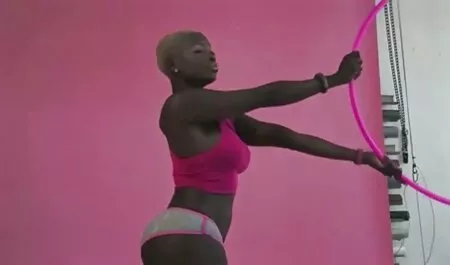 Indijski seks učitelja i učenika grase futute bine na otvorenom