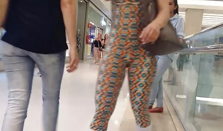 Jojo Kiss pokazuje nam svoju sex porno gratis film slatku ružičastu pičku