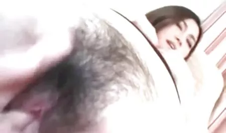 Prostitutka se vezala i tražila da cele mai noi video porno se jebe