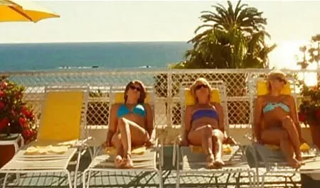 Prirodne sise brineta uzima kurac i filme prno online igračku