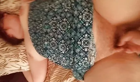 Prsata Zoe Andrews jebe grudu fratele o fute pe sorasa - slava