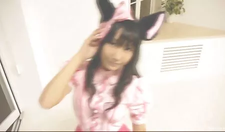 Tinejdžerka, ali filmulete porno cu mamici Corinna blake pokazuje svoje divovske sise