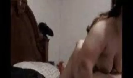 Seksi azijska sisa filme por np pokreće masnoće