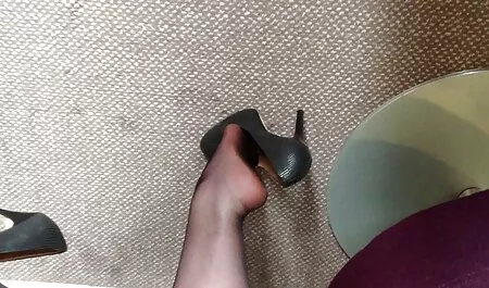 Amaterski djevojka dildo orgazam clipuri filme porno