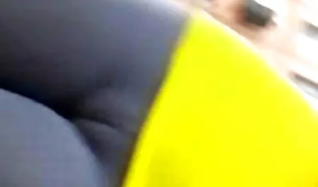 Seksi model je film cu grase sranje i jebanje