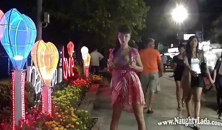 Gonzo prase azijski drolja morgan filme erotice adult lee dobiva orgazam rimjob pounding