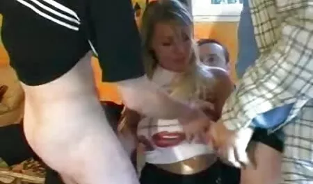 Mia Malkova pokazuje svoje savršeno porno gratis yutube tijelo