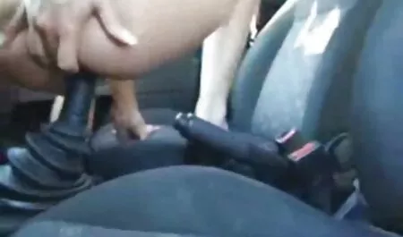 Jebeni porno romance gratis uvrnuti pod prst