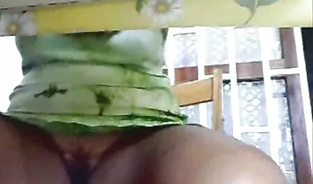 Dragi Misha Cross liže milf agatata pe strada u autu