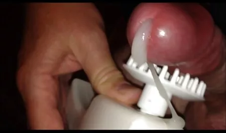 Tata film porno cu italience ima seks sa svojom kćeri