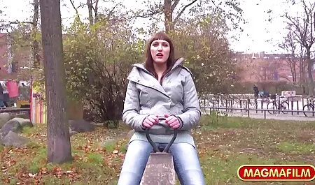 Masaža guza od ebanovine sex cu blonde gratis