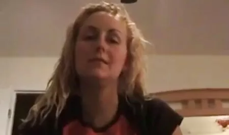 Mama pizda masaj velike sise milfs istražuju svoje fantazije