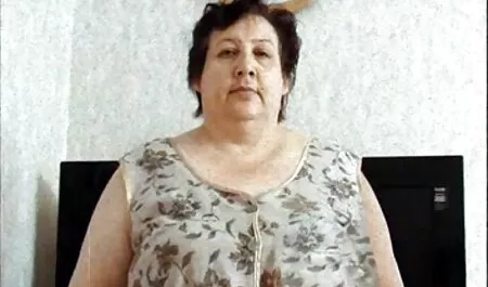 Gonzo bang alex grace dobiva njezinu usku pičku ispruženu do max video cu lezbiene