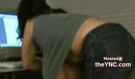 Vruća camgirl minx filme pono cu virgine poput velikog crnog penisa